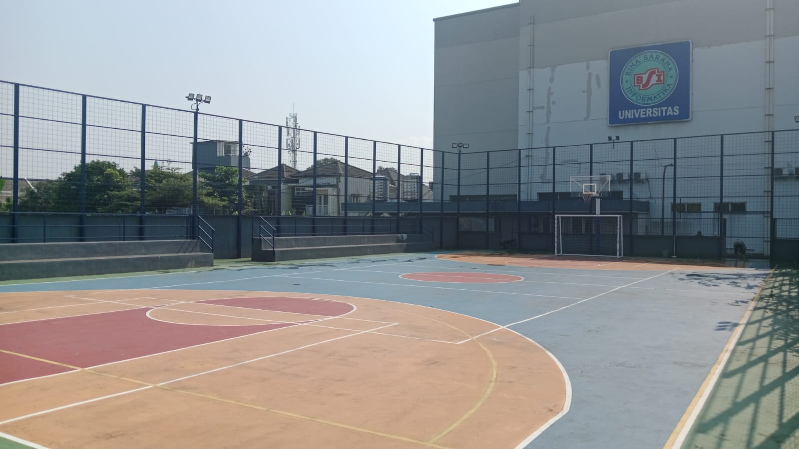 Lapangan Olahraga