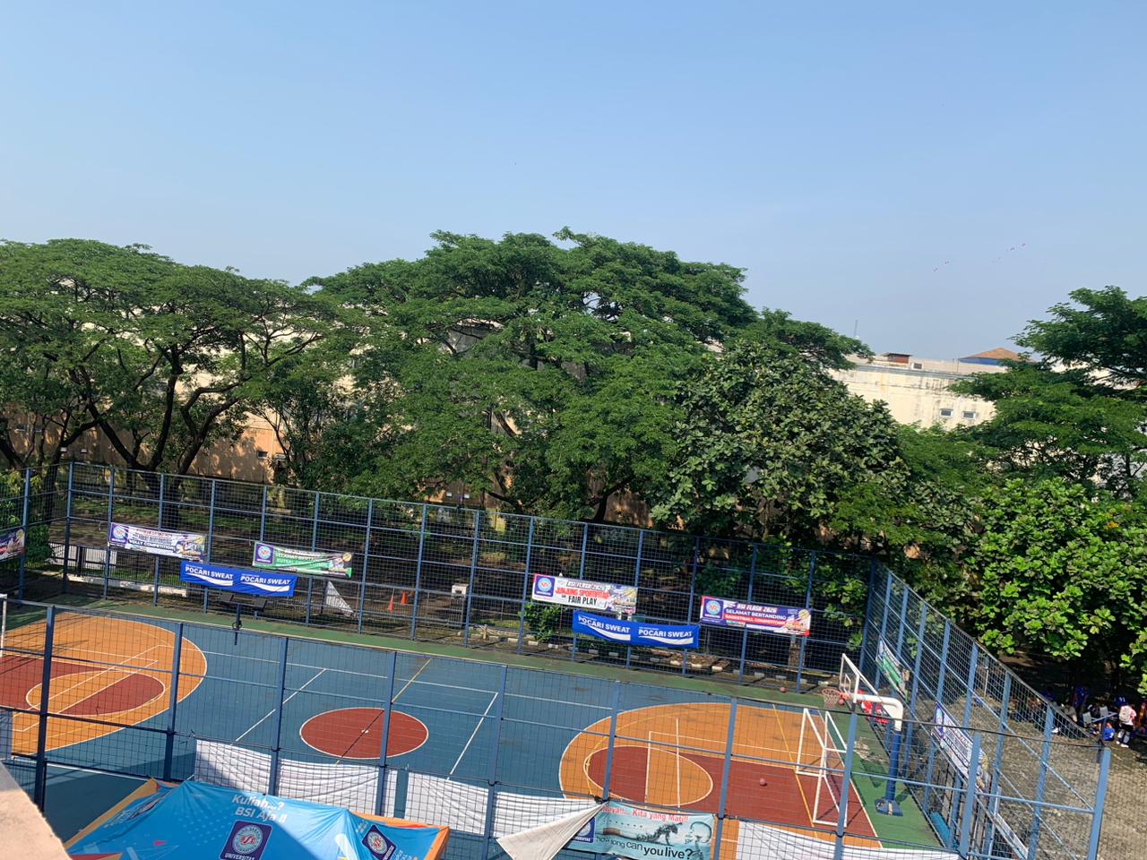 Lapangan Olahraga