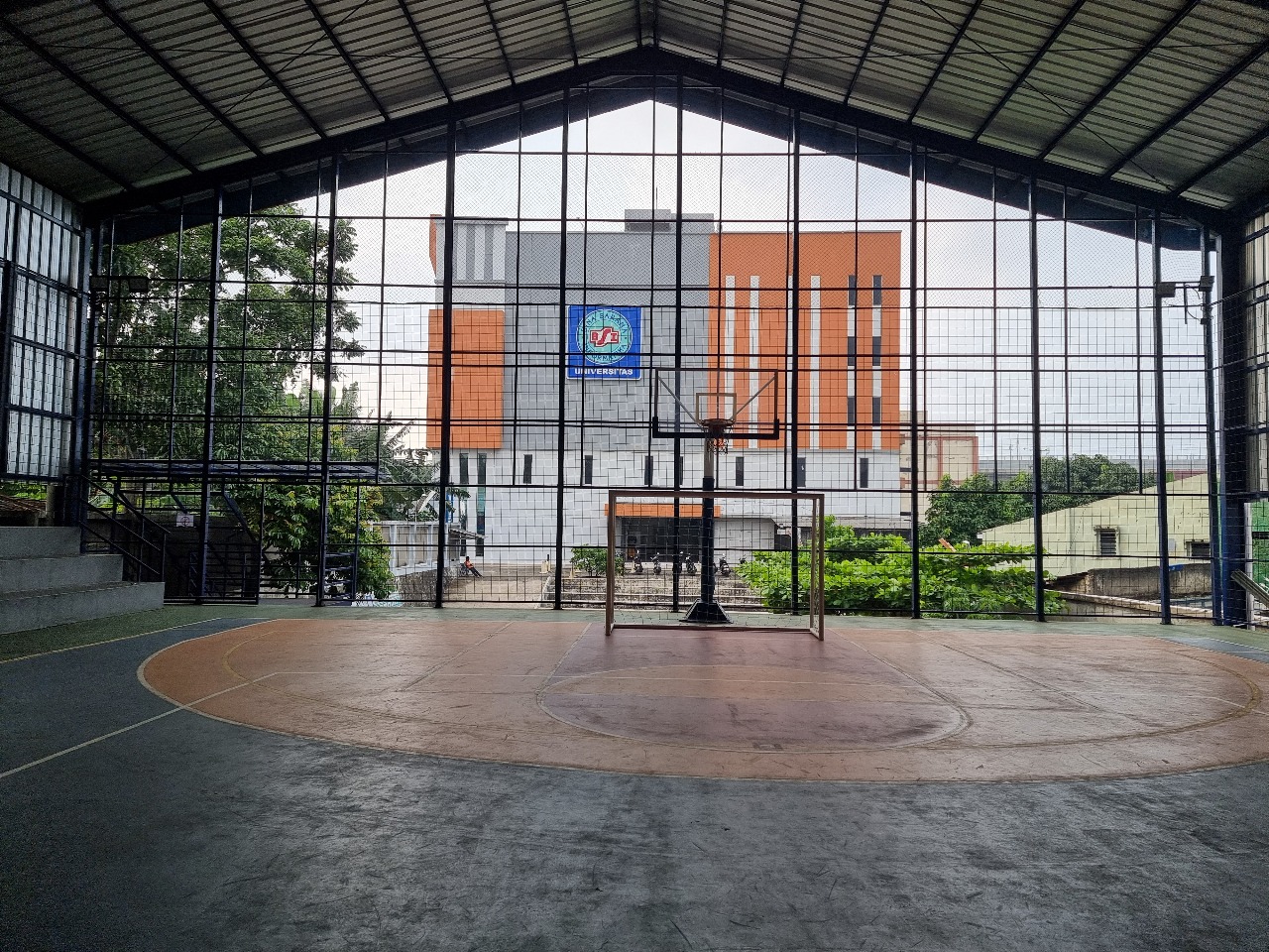 Lapangan Olahraga